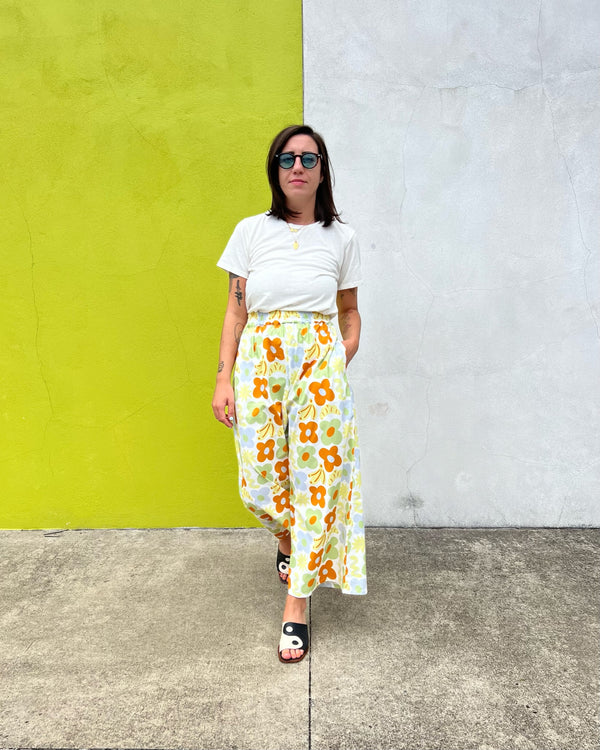 Happy Daze: Pants! 🌞