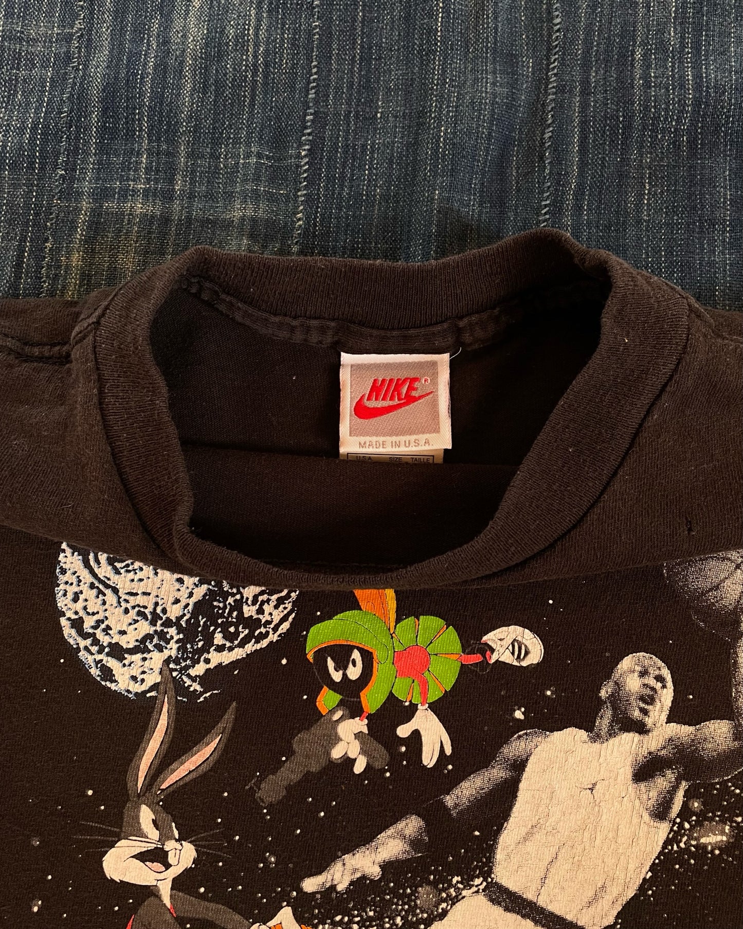 Rare Vintage 1990s Nike Space Jam T-shirt